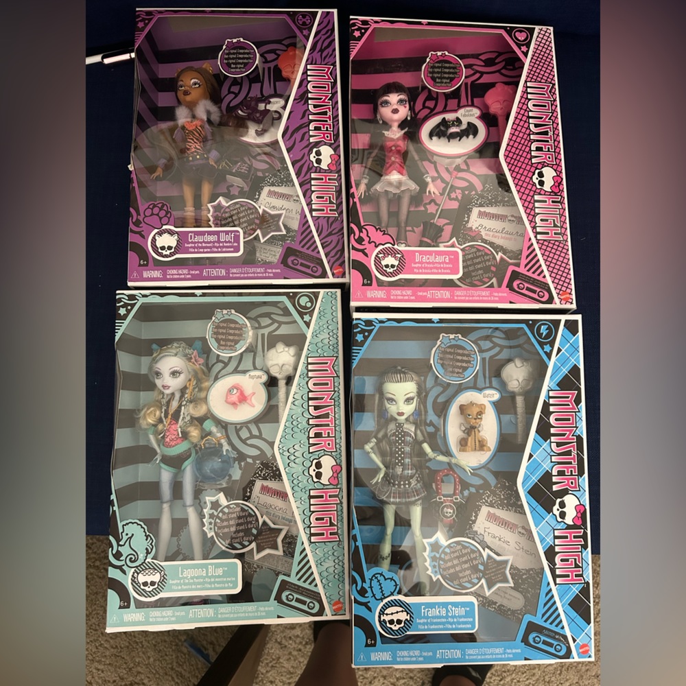 Mattel Monster High BooRiginal Creeproduction Set of 4 IN HAND